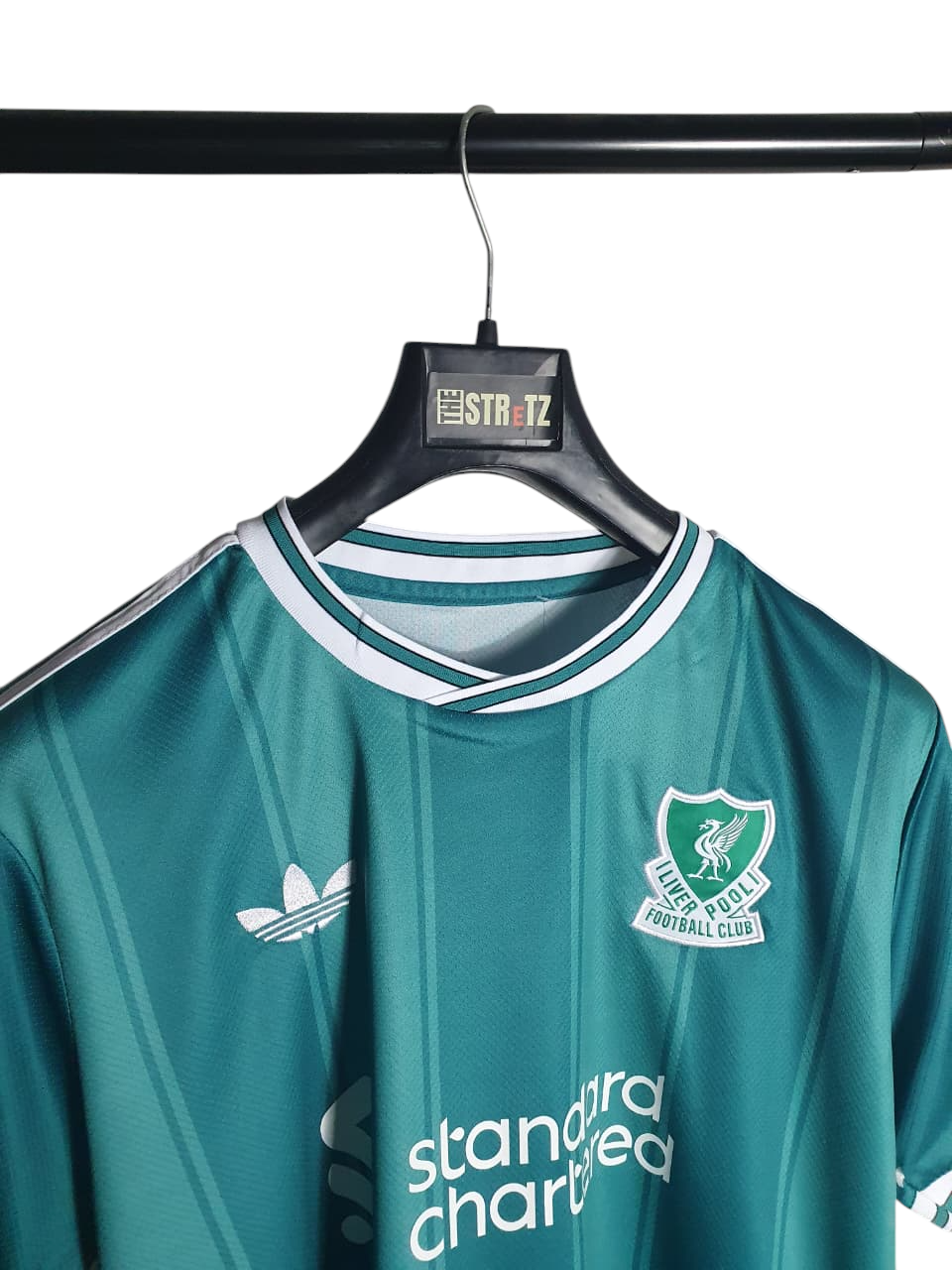 Liverpool 2025/2026 Third Jersey Close